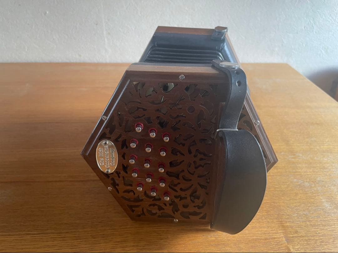 The Irish Concertina Companyアングロコンサーティーナ - メルカリ