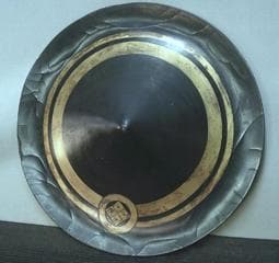 【陣笠　金彩線状文　家紋　年代物・N21・武具甲冑 】刀装具　縁頭 鍔目貫　外装