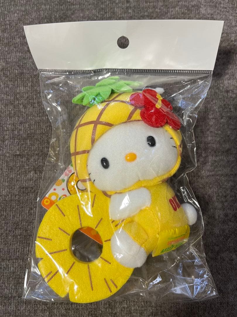 超激レア】ハローキティ 沖縄限定 パイナップル ぬいぐるみ タグ付き