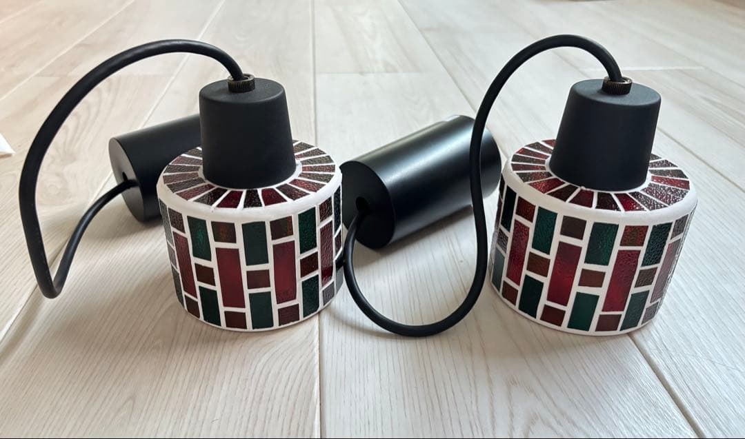 黒*助様 ステンドグラス モザイクガラス ペンダントライト 2個セット