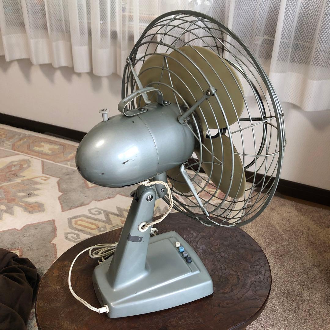 扇風機　昭和レトロ　TOSHIBA A.C.ELECTRIC FAN 鉄製