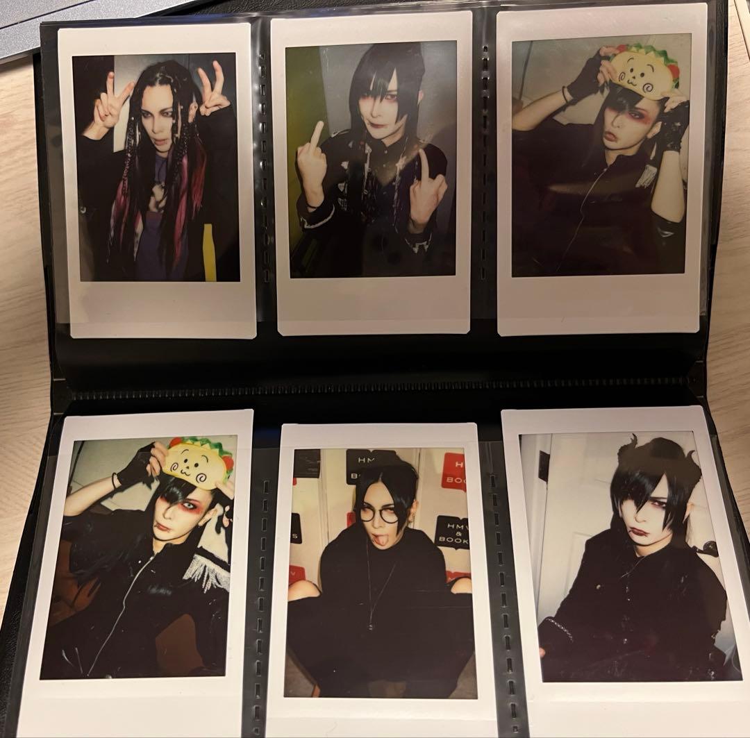 Ashmaze. 詩結さんチェキ Azavana Ashmaze. 詩結 チェキ Azavana