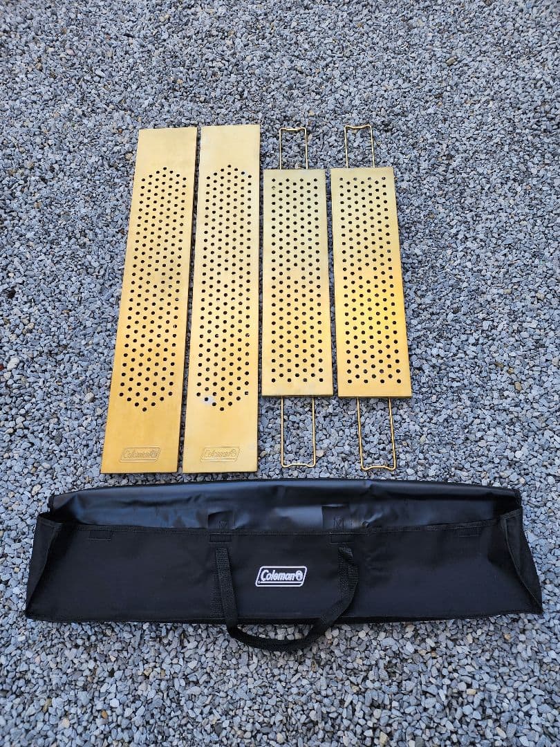 Coleman ファイヤープレイステーブル 限定色ゴールド 囲炉裏テーブル