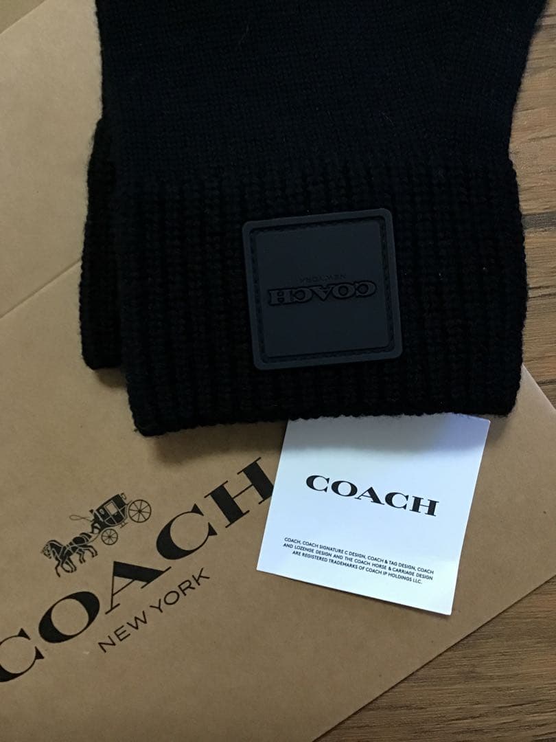 新品 ショッパー&ギフトボックス付 COACH ニット手袋 サイズL/XL