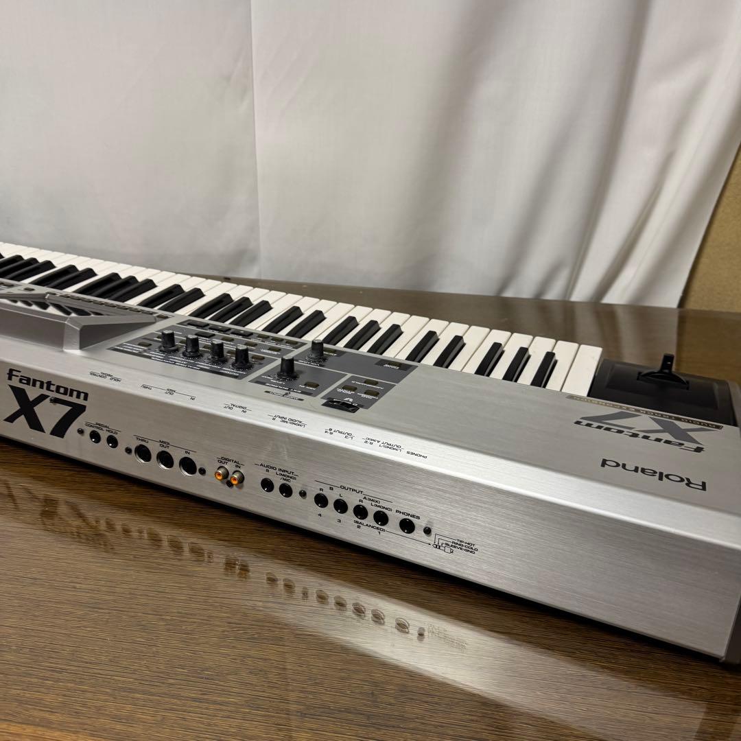 Roland Fantom X7 シンセサイザー 76鍵 - メルカリ