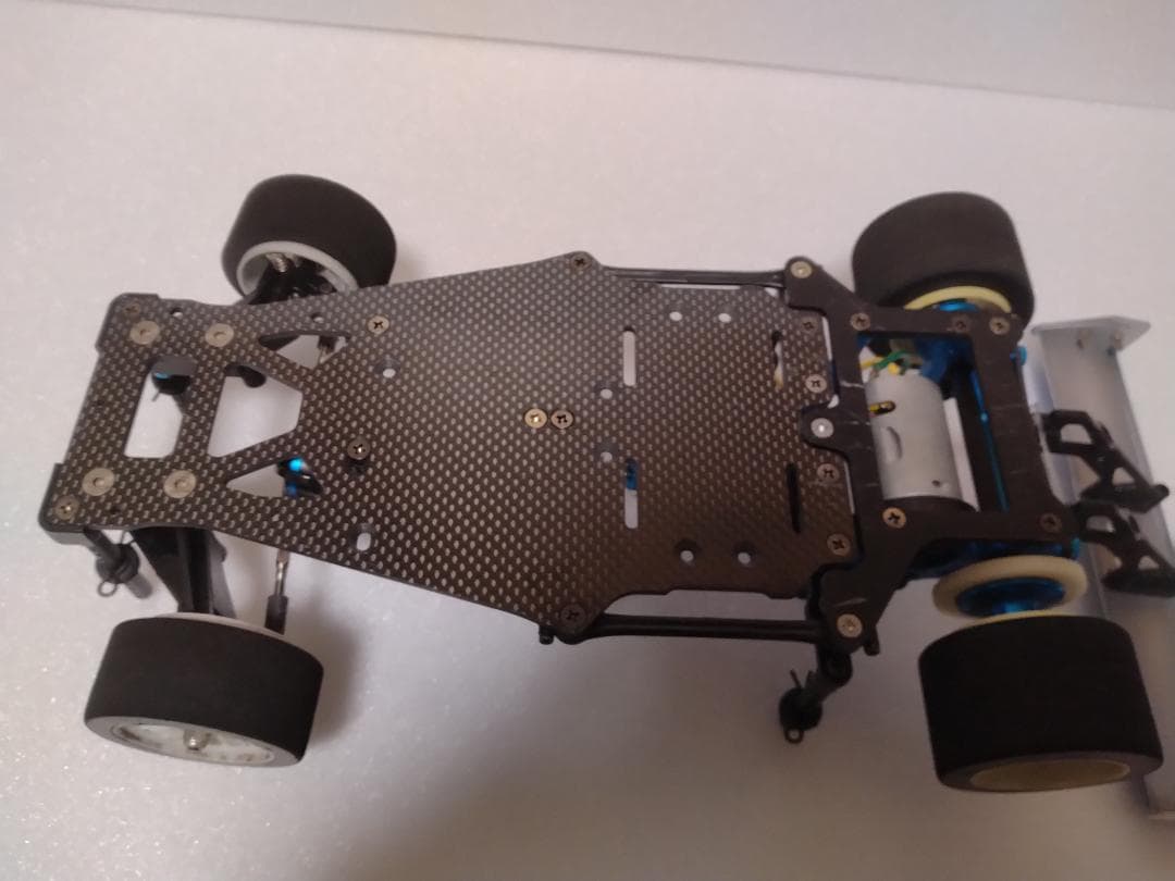 価格見直し】タミヤ RM-01 マツダ787B スペアボディ・パーツ付き