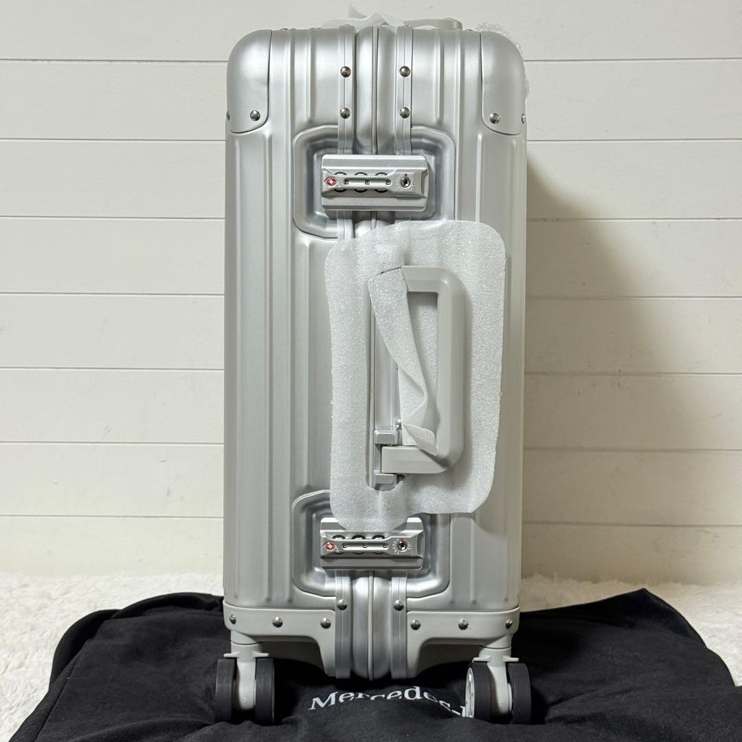 新品✨ メルセデス・ベンツ アルミスーツケース キャリーケース 32L