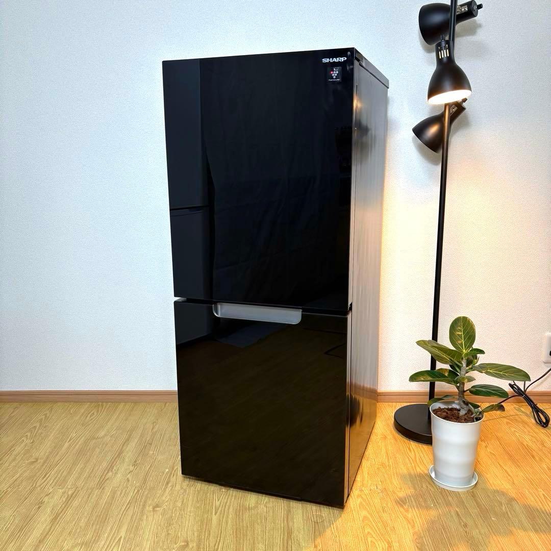 2021年 冷蔵庫 一人暮らし 単身用 3ヶ月保証付き ガラスドア 高級