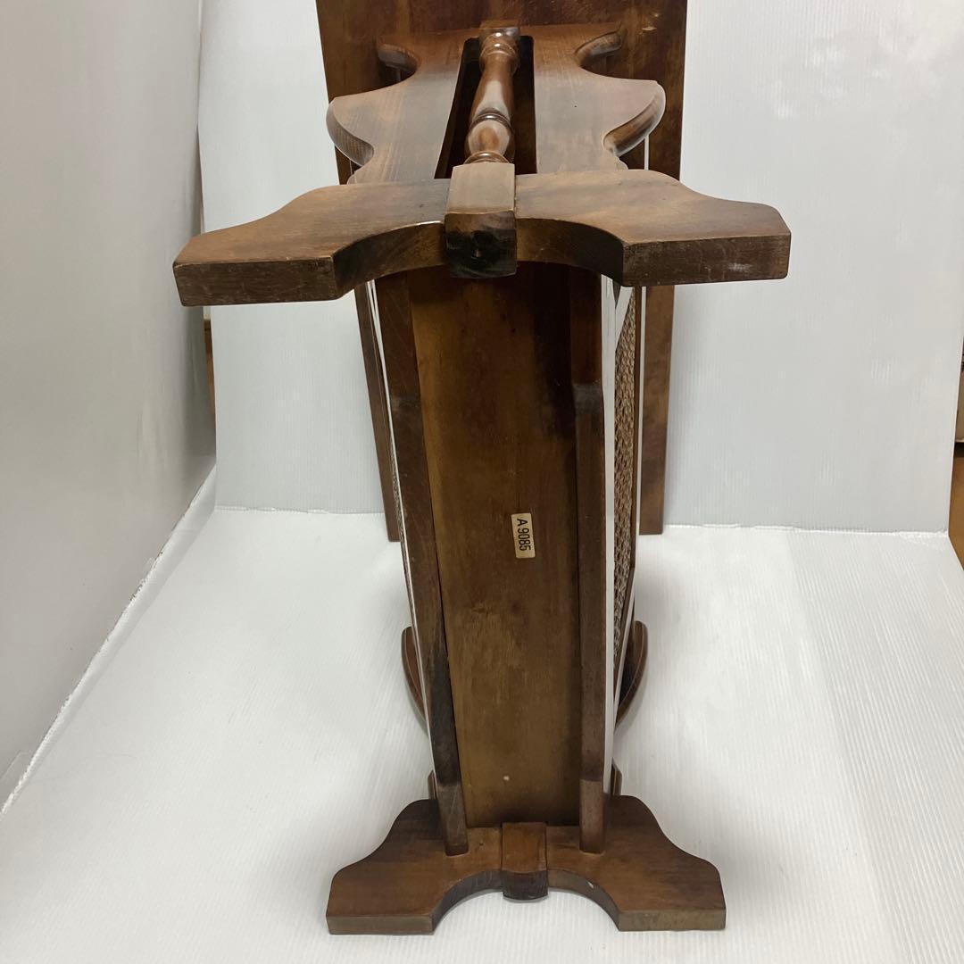 カリモク　karimoku コロニアル サイドテーブル マガジンラック付き