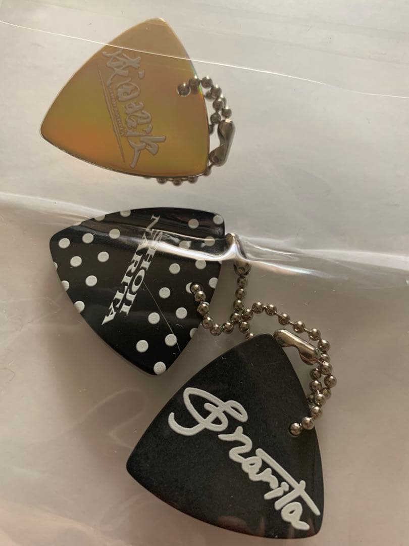 ストア 成田昭次・ピックキーホルダー・3点セット・男闘呼組・ロック