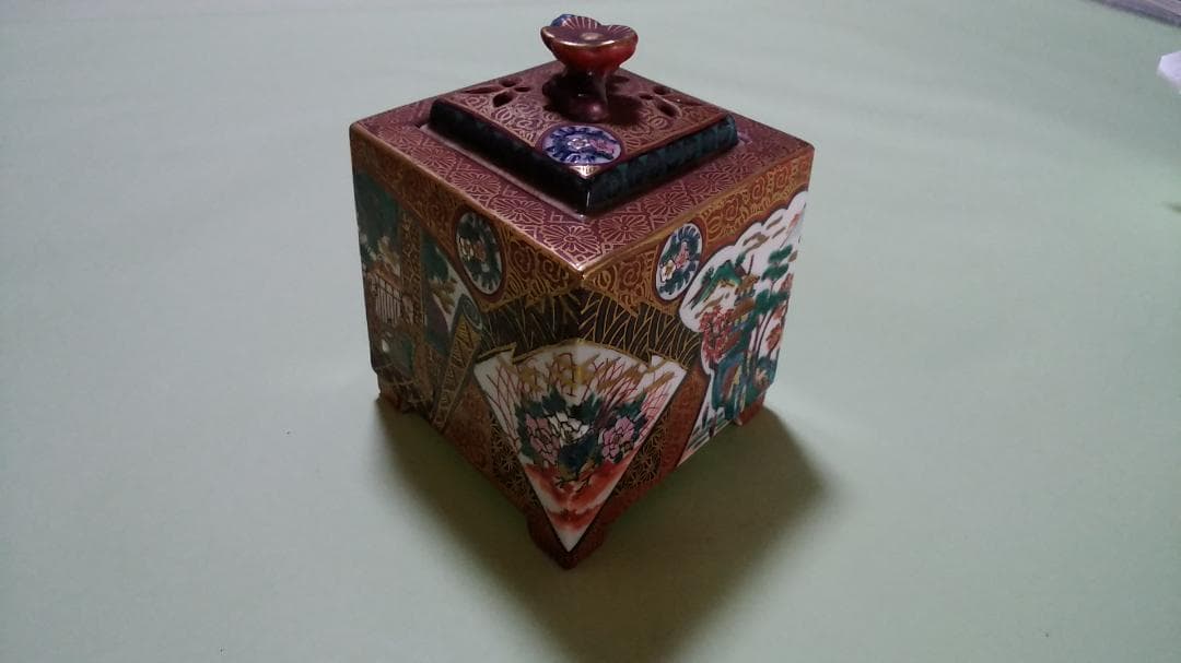 九谷庄三　菱形香炉