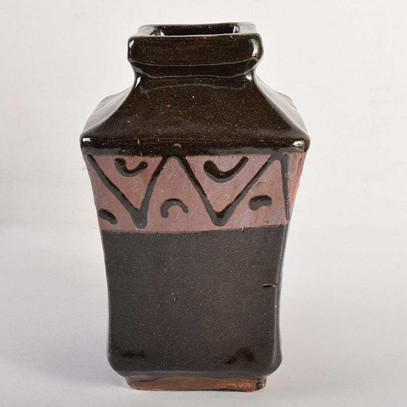 人間国宝 濱田庄司作 益子焼 鉄釉 四方花生 共布共箱 M R8832B