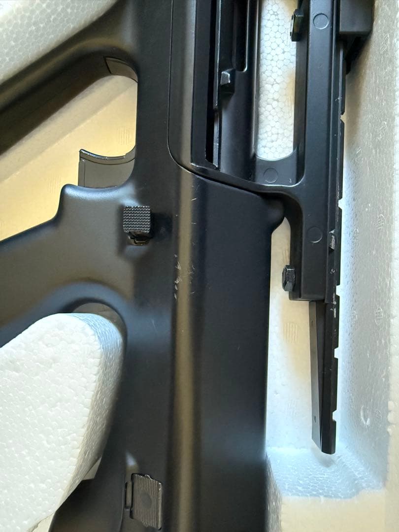 東京マルイ製ステアAUG A1 （GEK COBRAモデルエアソフトガン模造銃）