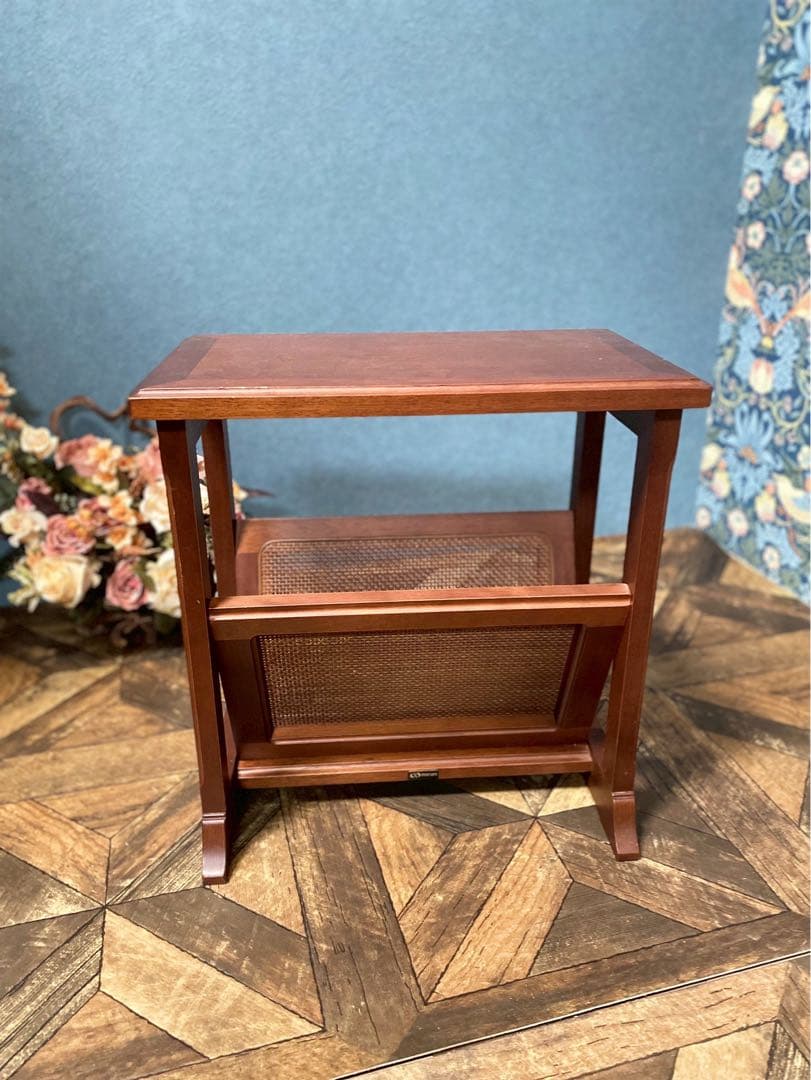 yuki ＊マルニ マガジンラック 地中海シリーズ サイドテーブル