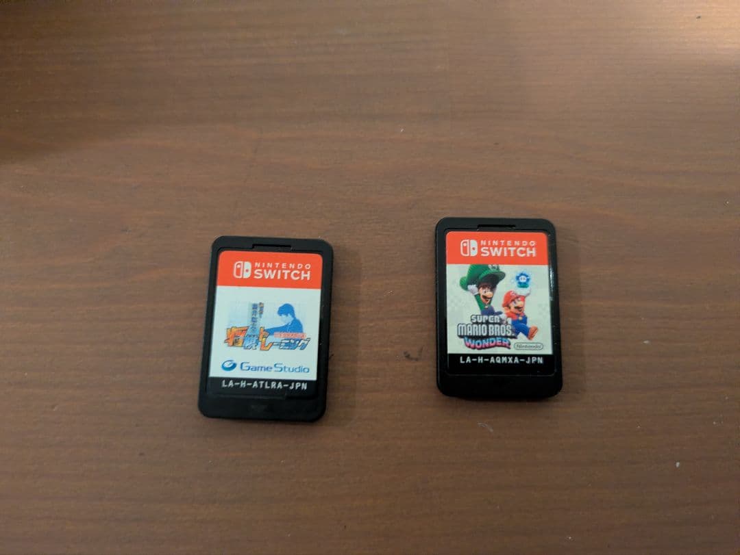 h*o様 Nintendo Switch 本体 + ゲームソフト2本　すぐ遊べる