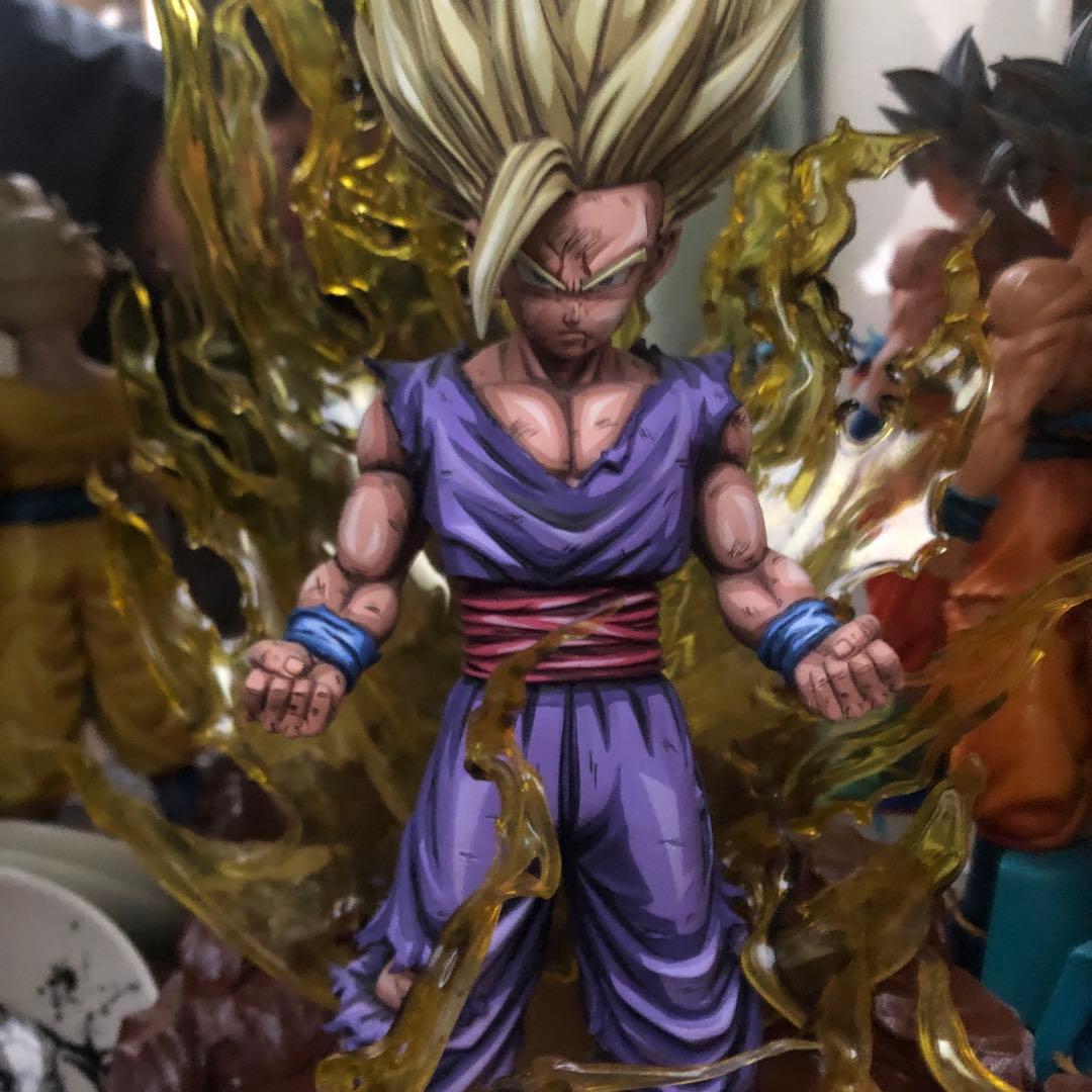 最高のコレクション　サイヤ人2 覚醒　悟飯　フィギュア