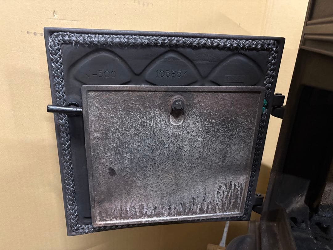 薪ストーブ ヨツール F500 黒 中古品 メンテナンス品