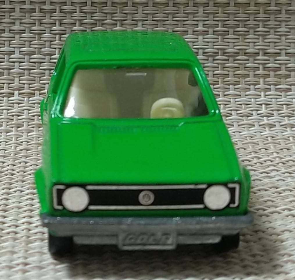 トミカ青箱F5-2-7 VWゴルフGLE 一般輸出 日本製 当時物 入手難易度C