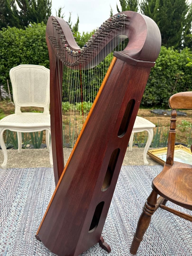 ハープ ハンドペイント装飾付 インテリアにもおすすめ
