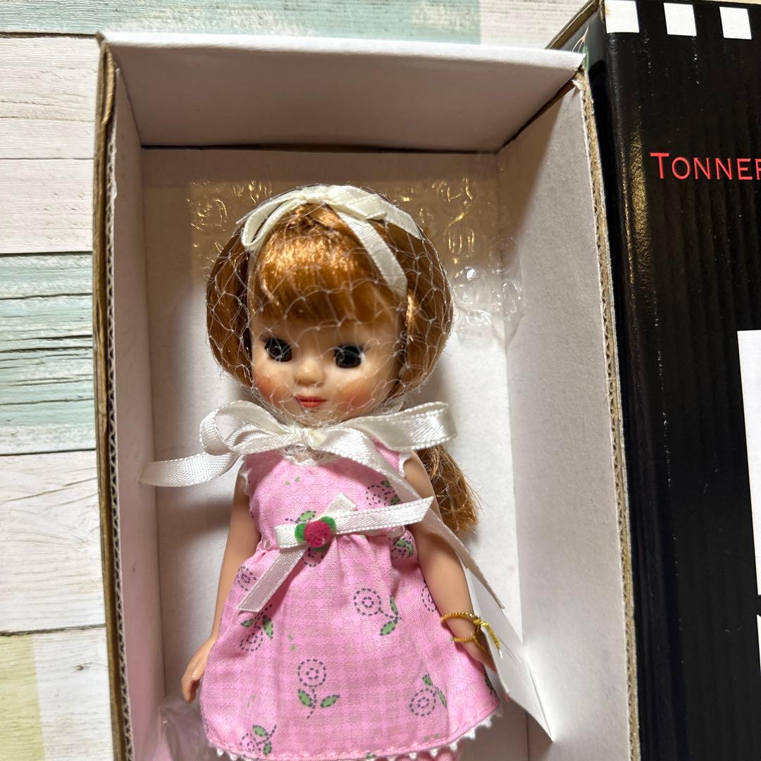 1112 タイニーアンエステル レッドヘッド