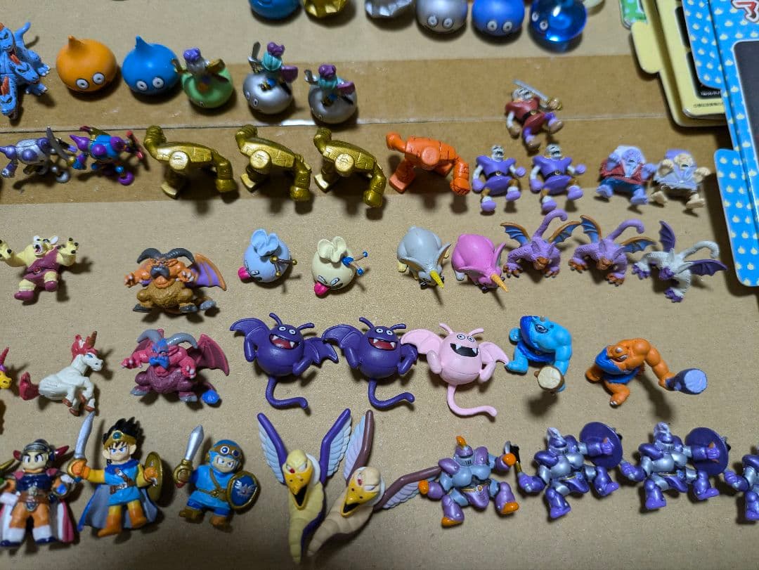 ドラゴンクエストミニフィギュア100点以上セット【ちっちゃい