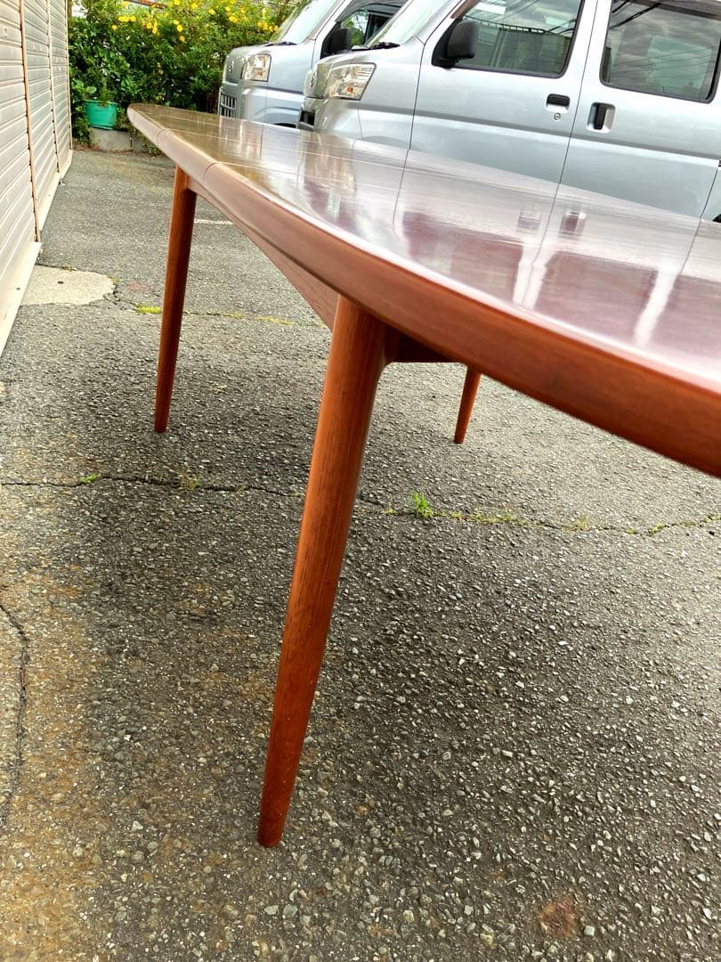 ミッドセンチュリーヴィンテージオーバルエクステンションテーブル