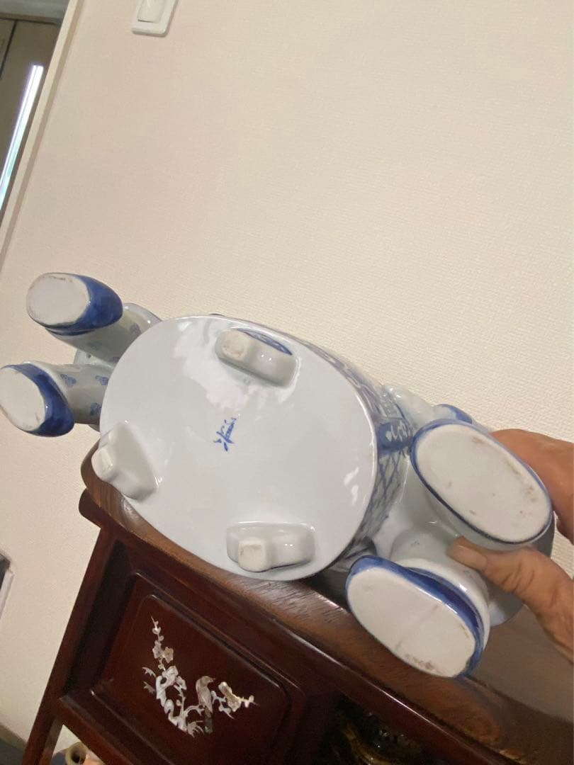 中国美術 陶磁青花唐子 人物香炉 置物 緣起物 希少品 道八大在銘