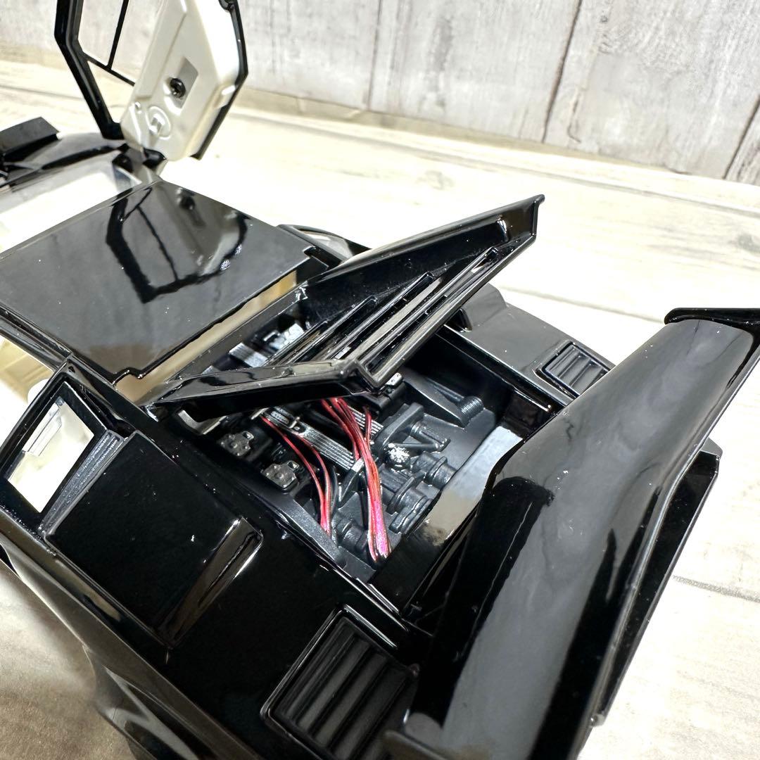 ランボルギーニ カウンタック 1/24 合金ミニカー　ブラック　黄色　二台セット