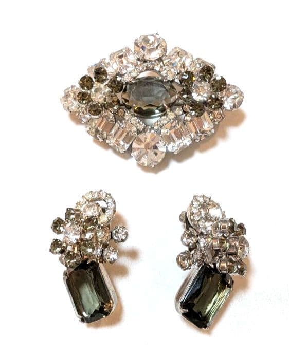 No.0327 ヴィンテージJULIANAブローチセットB No.0327 ヴィンテージJULIANAブローチセットB