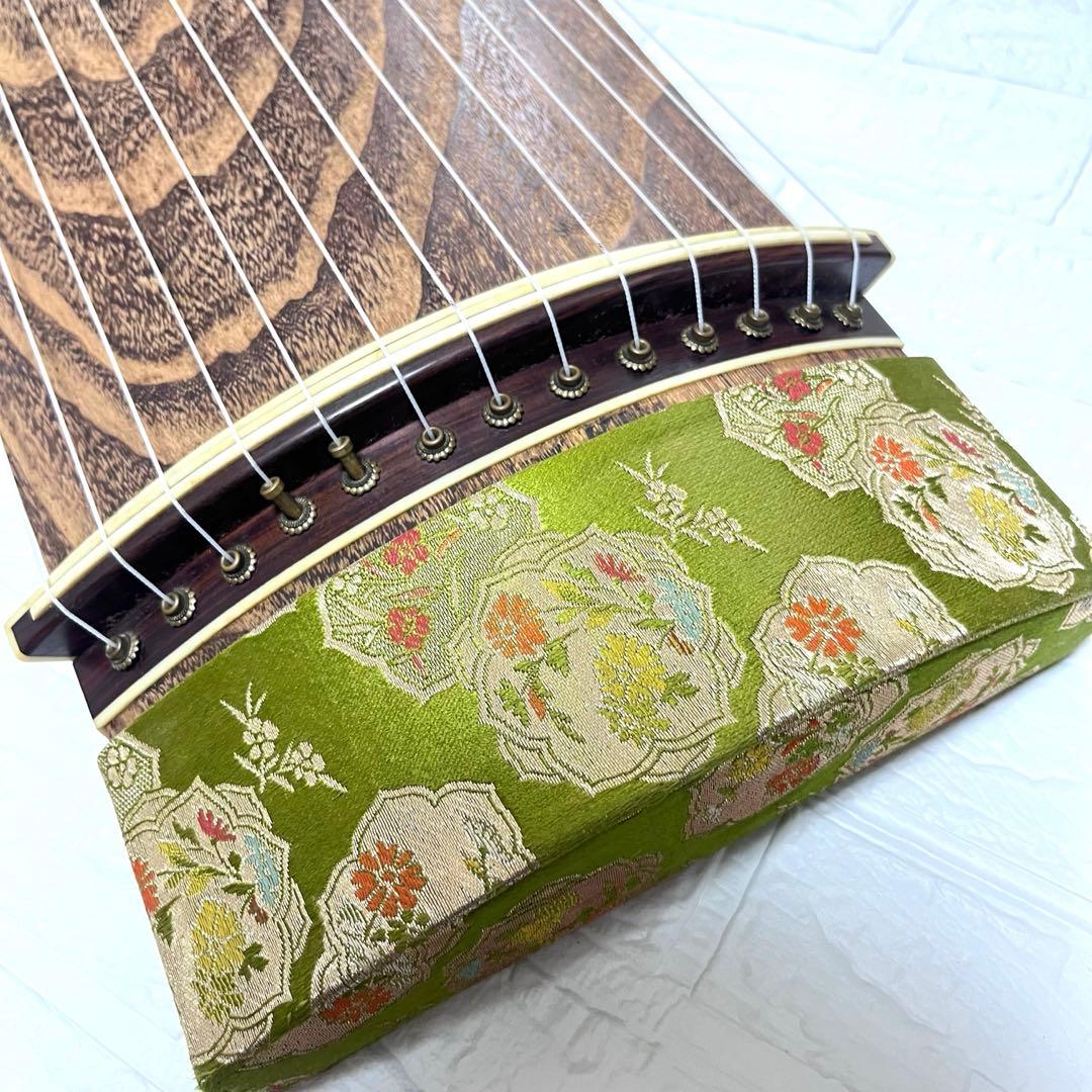 良品】琴 13弦 並甲、すだれ彫り 時絵 良品】入門用におススメ