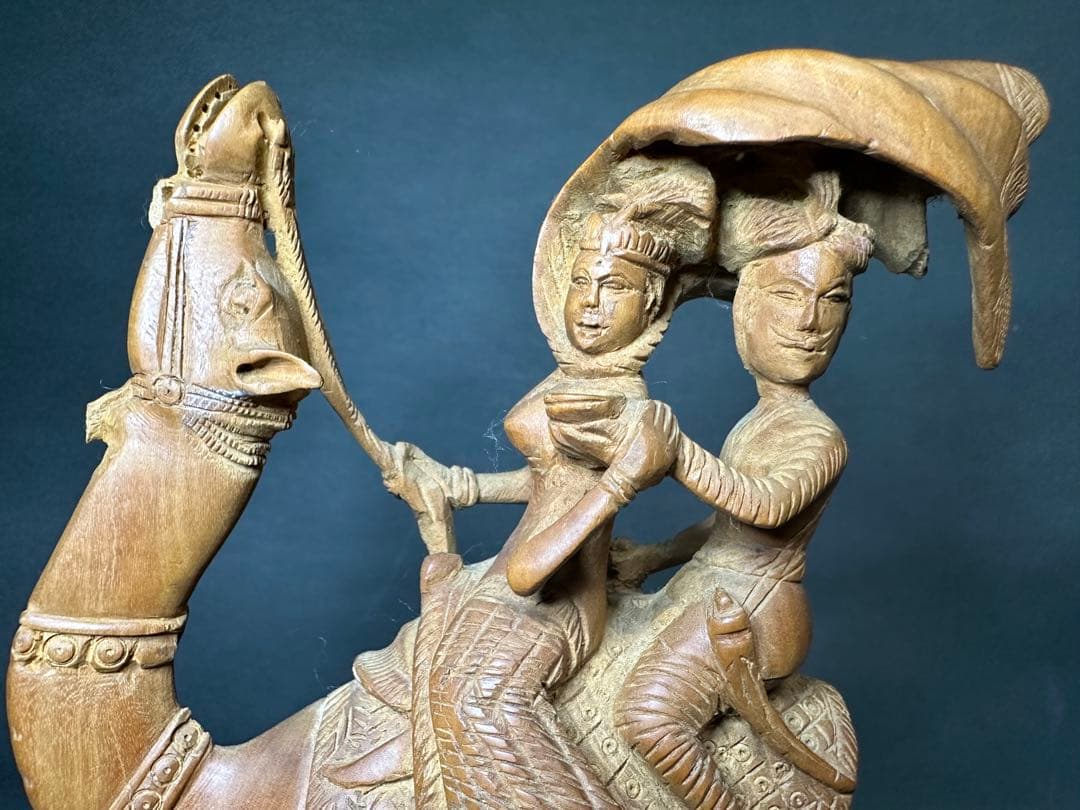 インド 白檀 木彫り 仏教美術 仏像 骨董 木像 木製 仏教 密教 置物