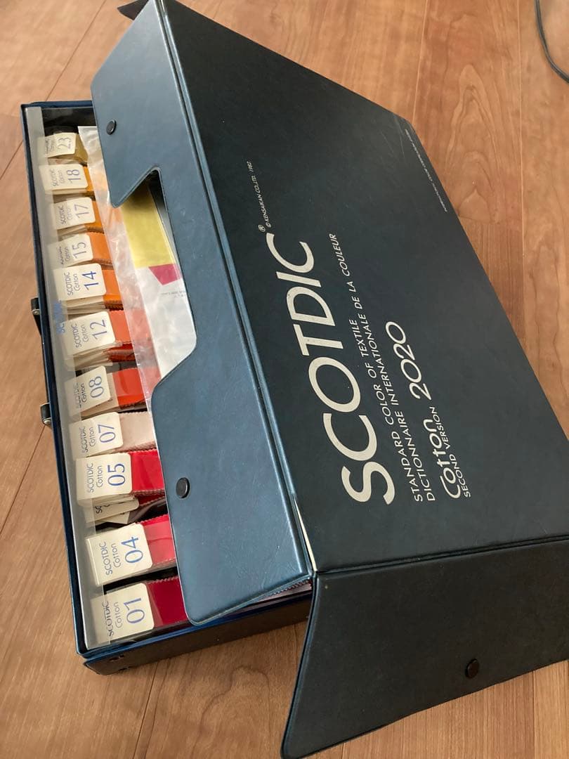 DIC Cotton 生地　色見本