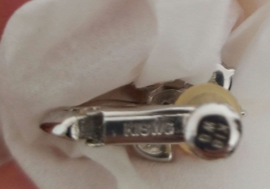 K18WG 真珠と天然石とダイヤのブローチ・イヤリングセット TASAKI