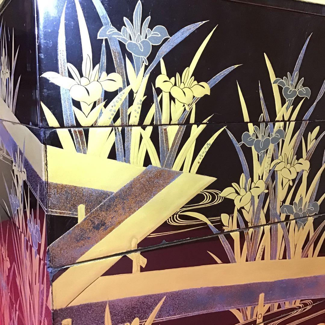 金銀蒔絵 「燕子花」重箱 明治期. Z4