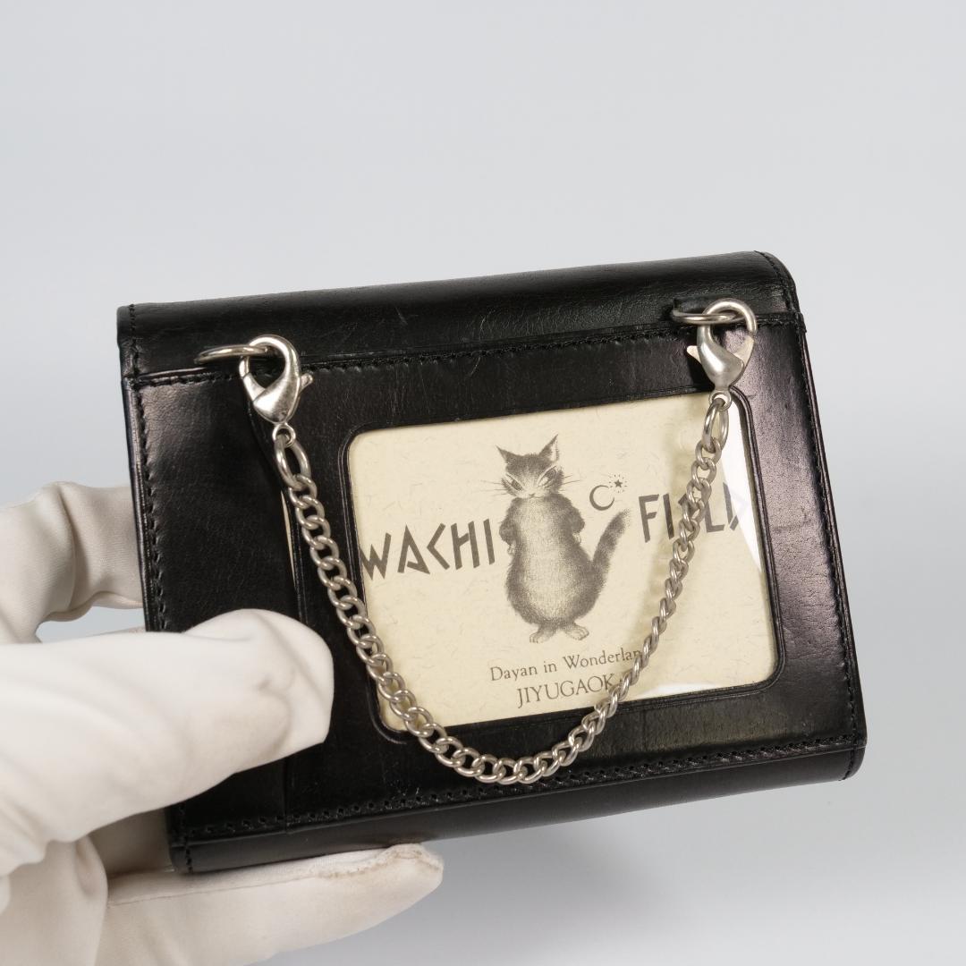 良品✨ わちふぃーるど ダヤン 本革 二つ折り財布 ブラック 刺繍 チェーン付