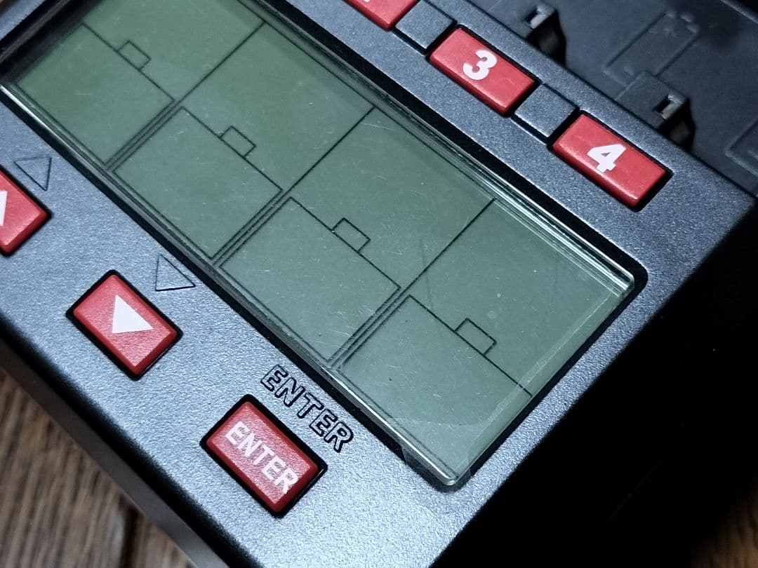 自動車 Hitec X4 ADVANCED II AA/AAA Charger