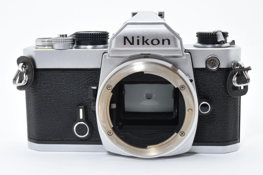 超美品 NIKON FM シルバー フィルムカメラ モルト新品交換済 M258
