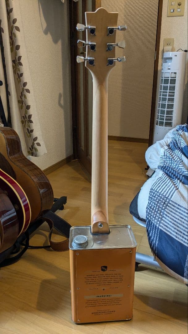 送料均一キャンペーン終了まで】ボヘミアンギター オイル缶 P90