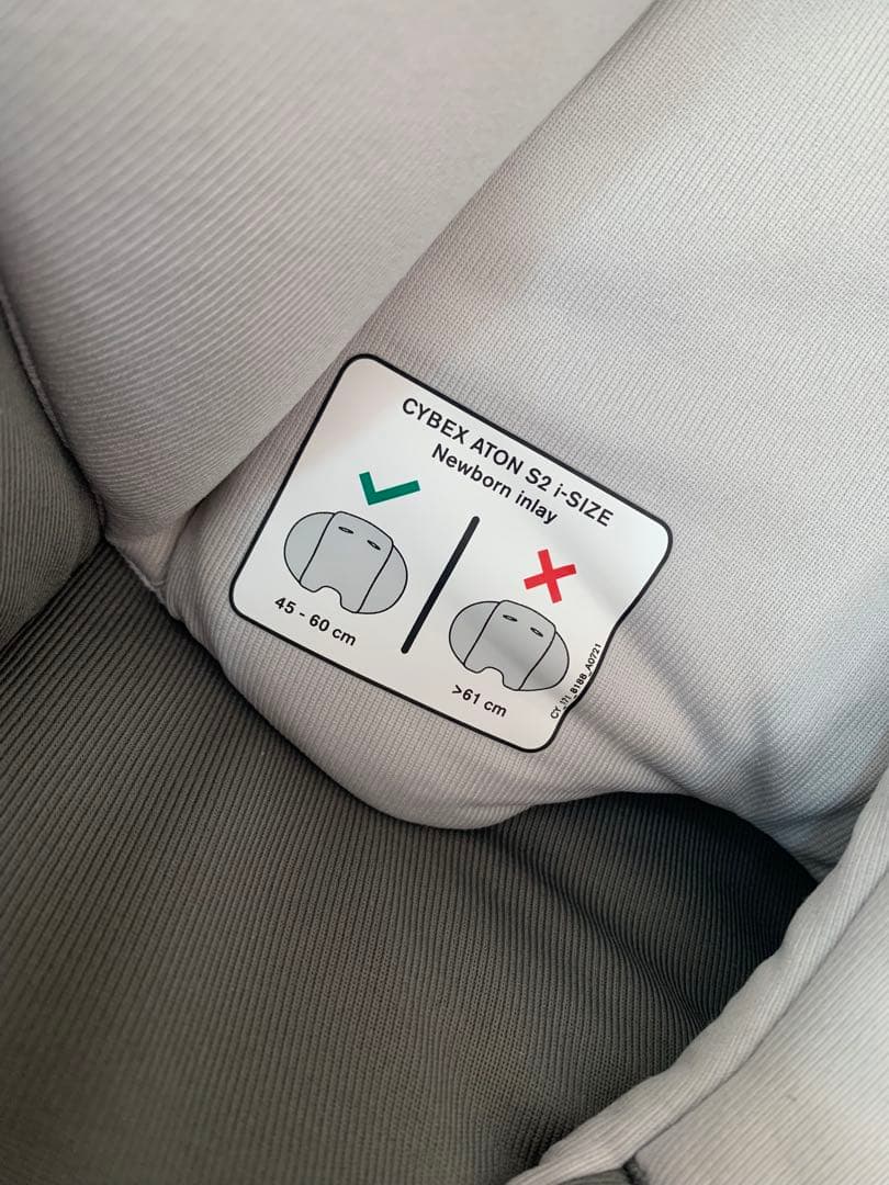 りお様【Cybex】エイトンs2 i-size ベース アダプタ 3点セ