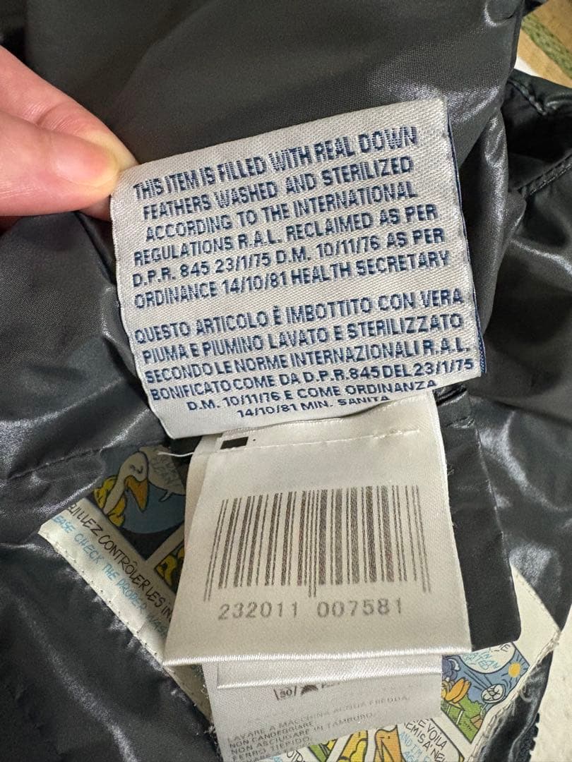 MONCLER ダウンベスト　グレー　子供服