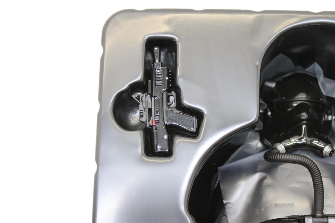 ホットトイズ タイ・ファイター・パイロット 絶版 29-MA0929-05