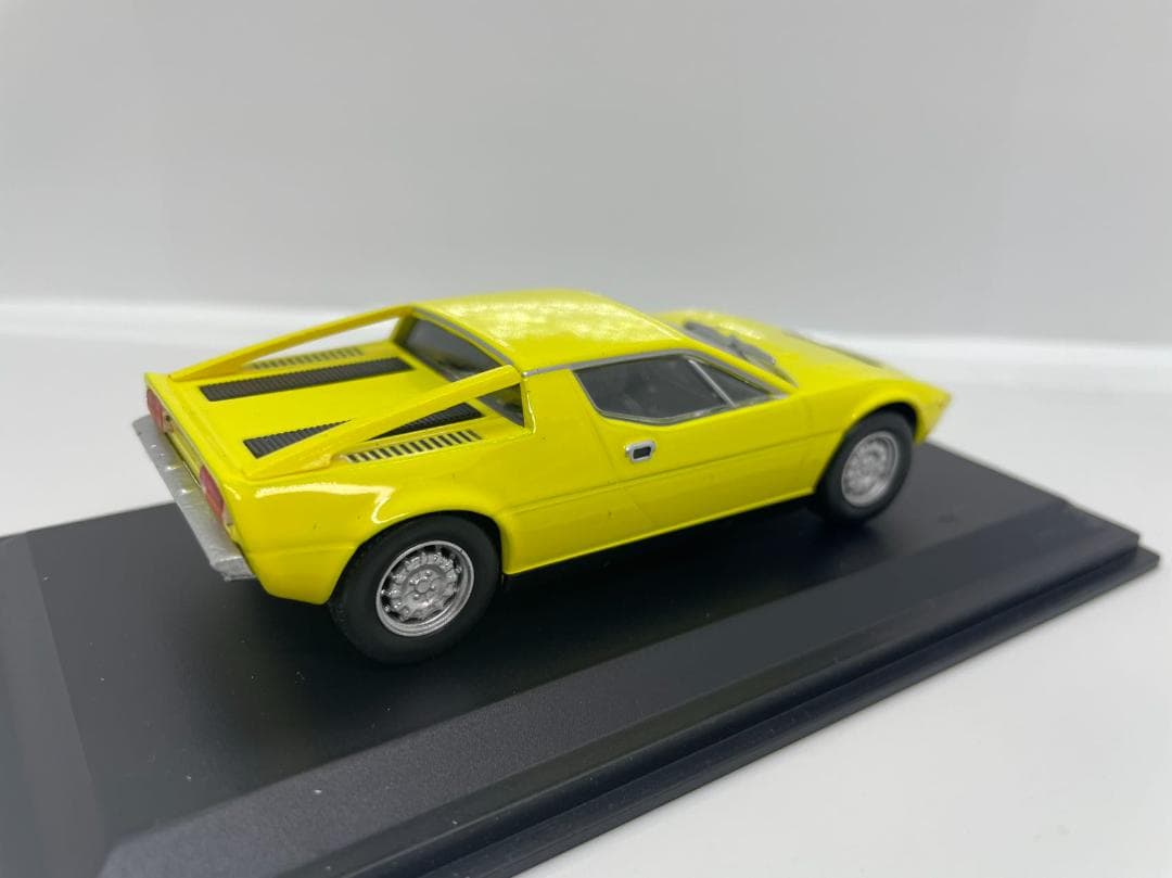 402-445 1/43 マセラティ Merak 3000 SS イエロー