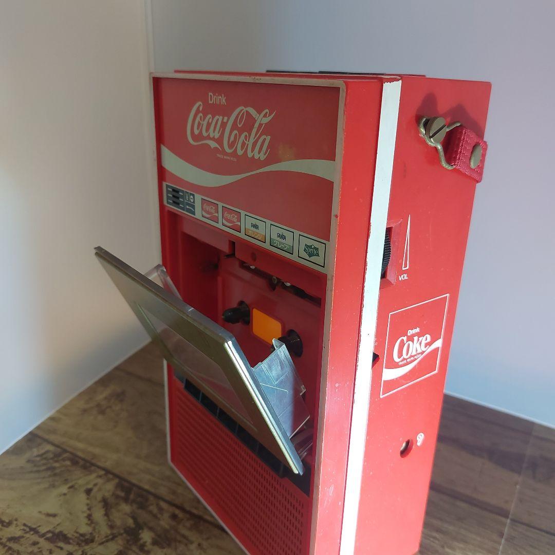 情熱の昭和レトロ コカ・コーラ自販機型カセットテーププレイヤー