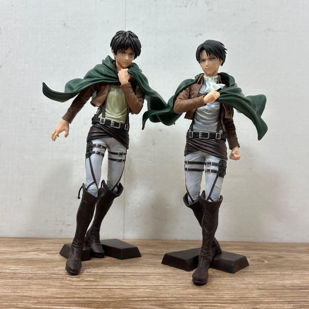 進撃の巨人 Grandista エレン・イェーガー リヴァイ 2体セット - メルカリ