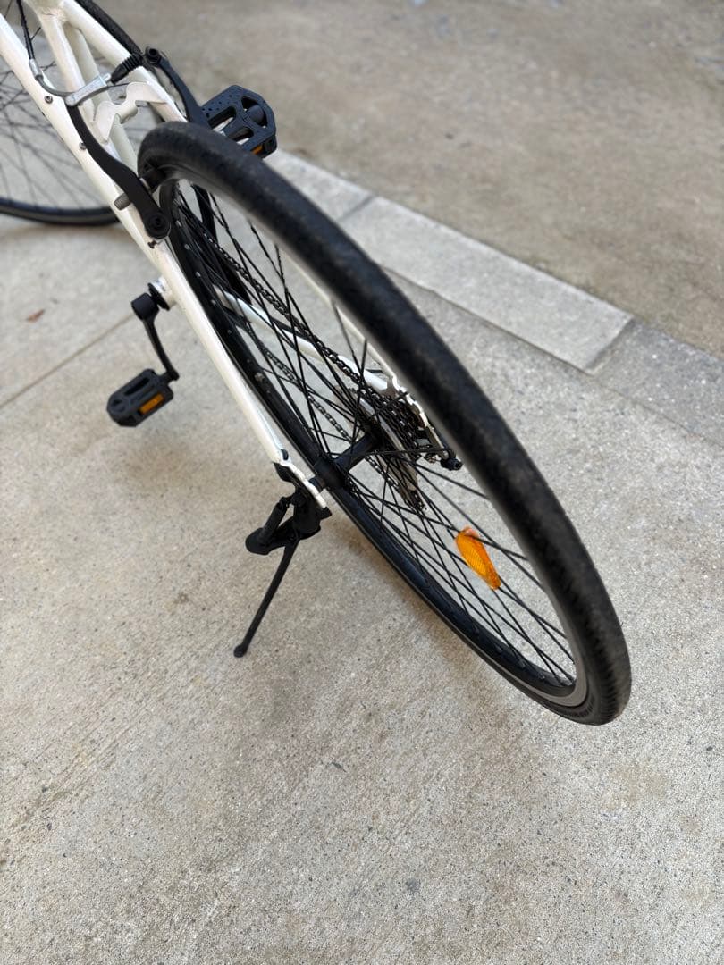 クロスバイク入門用(700c)お引き取りでも？個人実費配達でも？可能です。