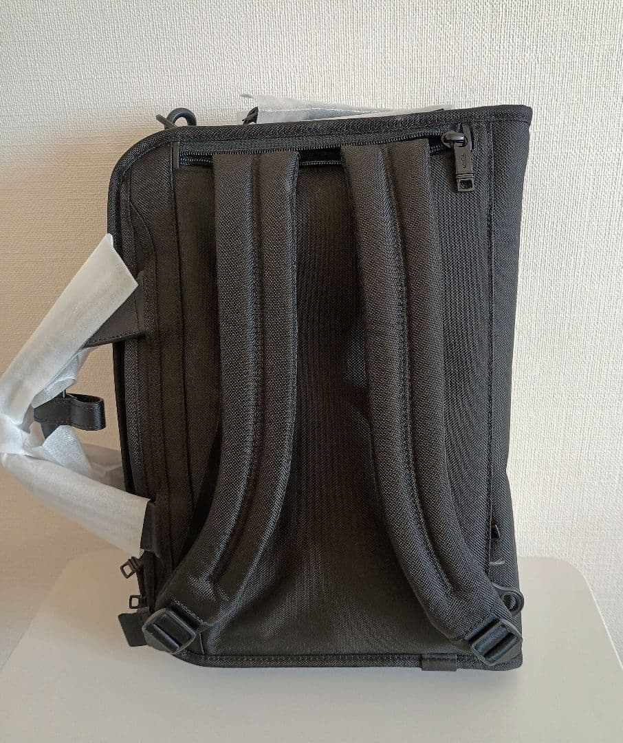 TUMI ALPHA 3 Slim Three Way Brief【未使用品】