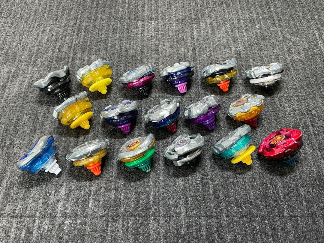 ベイブレードX ベイブレード17個セット まとめ売り ほとんど未使用