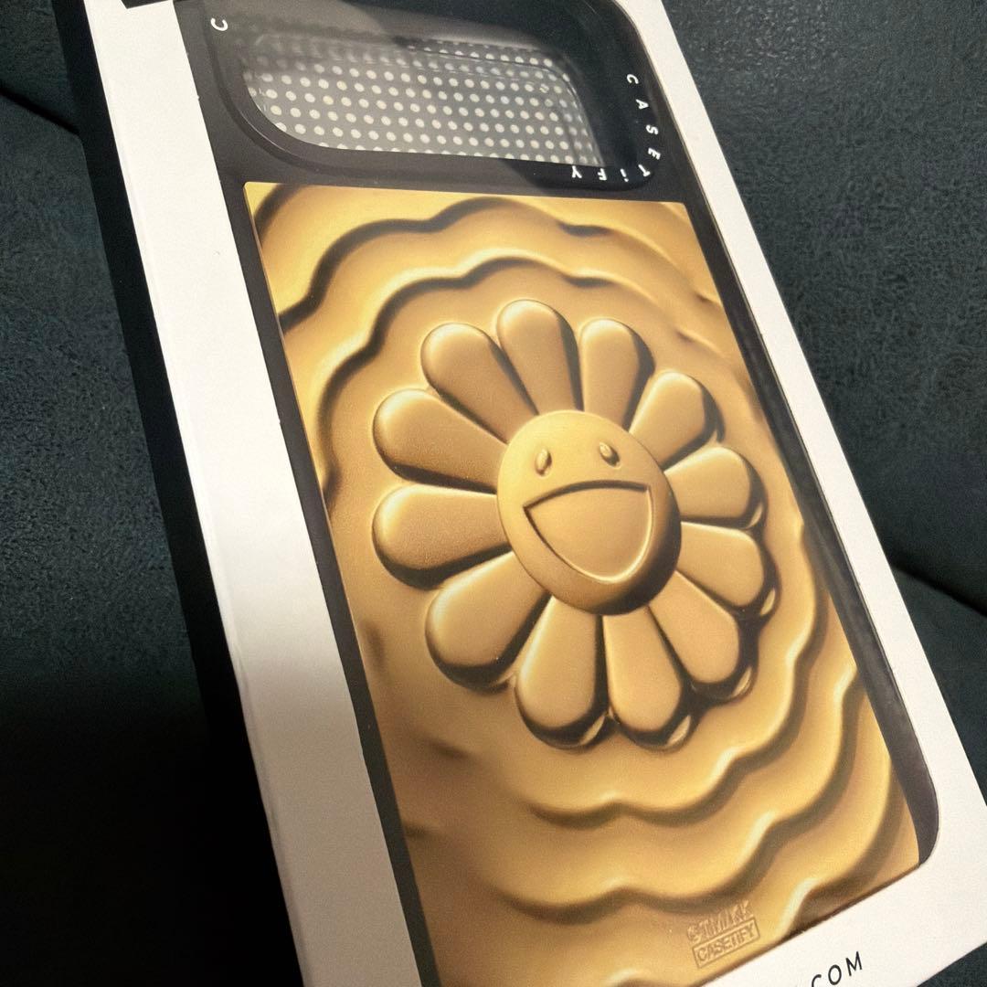 CASETIFY 村上隆 フラワーケース 金色iPhone 17 pro max - メルカリ