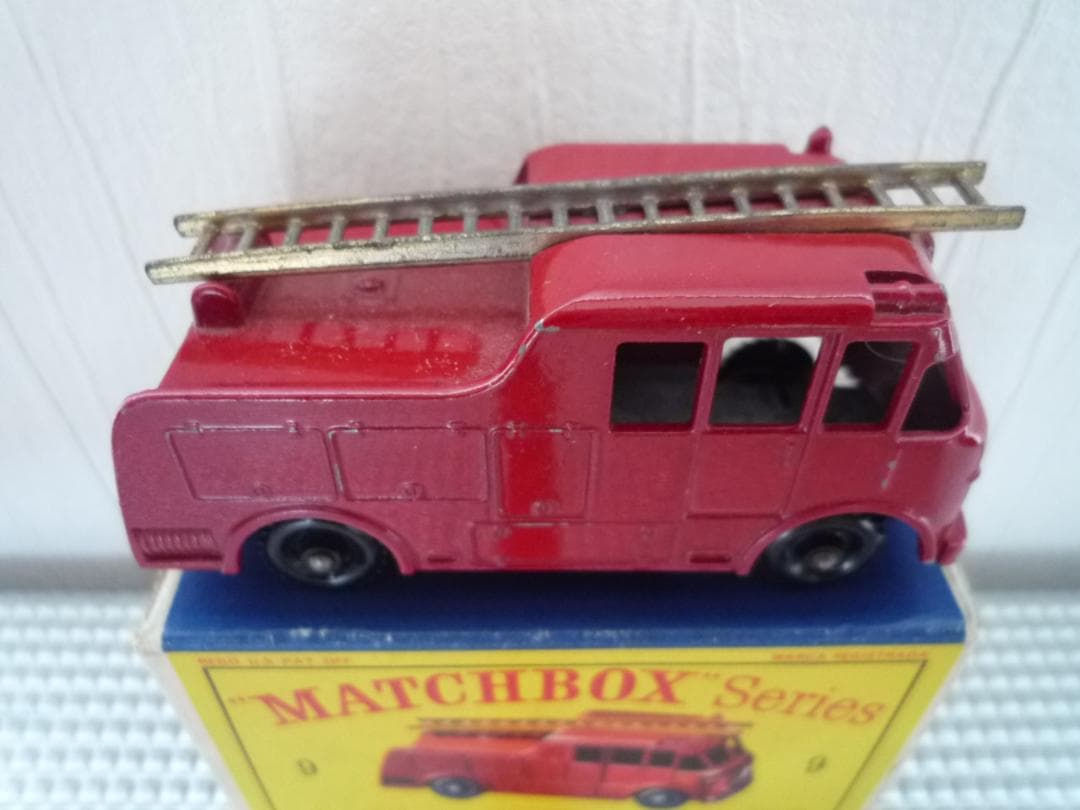 MATCHBOX N°9 FIRE TRUCK 1959
