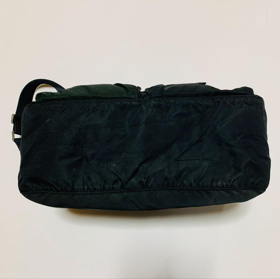 P*v様 PRADA　ショルダーバッグ　黒
